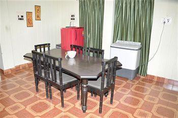 Hotel Indus Residency Kolkata
