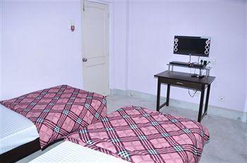 Hotel Indus Residency 2*